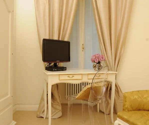 Elegant Flat Spanish Steps Vakantiehuis *